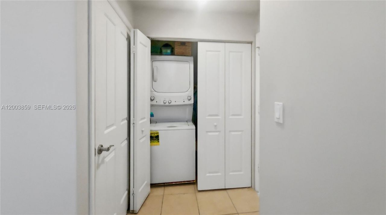 511 SE 5th Ave, Unit 611, Fort Lauderdale, FL 33301 Photo
