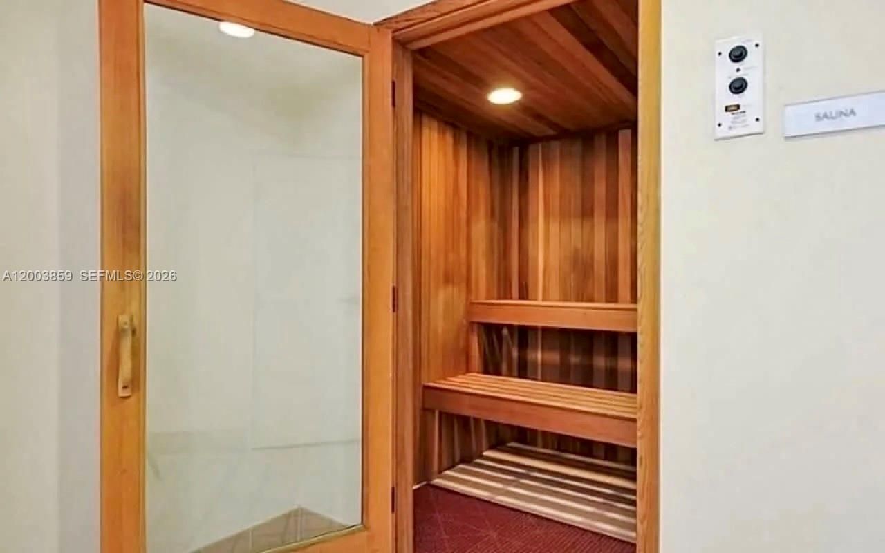 511 SE 5th Ave, Unit 611, Fort Lauderdale, FL 33301 Photo
