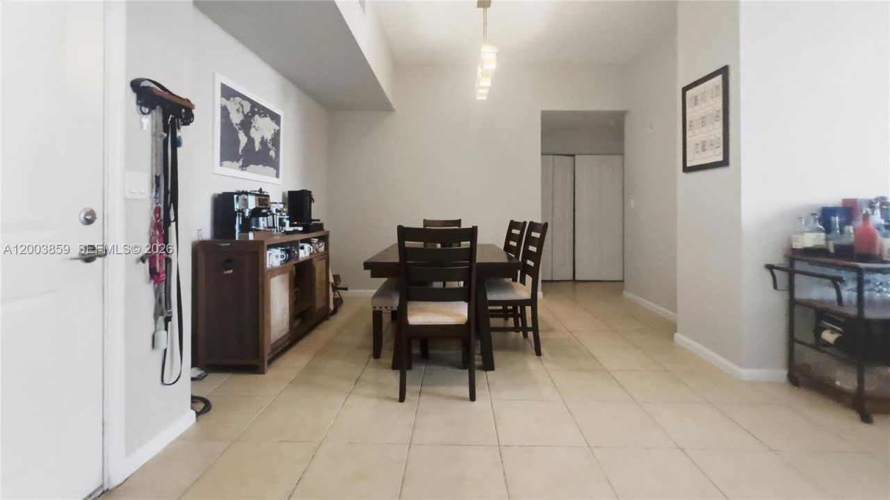 511 SE 5th Ave, Unit 611, Fort Lauderdale, FL 33301 Photo