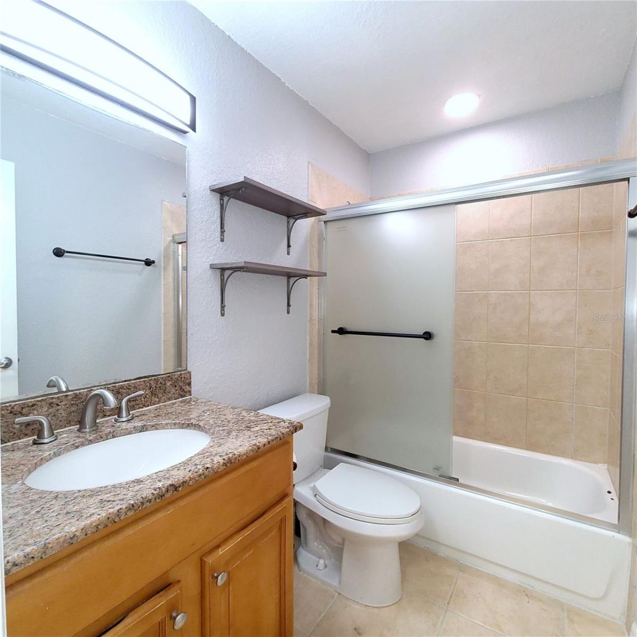 924 La Costa Circle, Unit 4, Sarasota, FL 34237 Photo