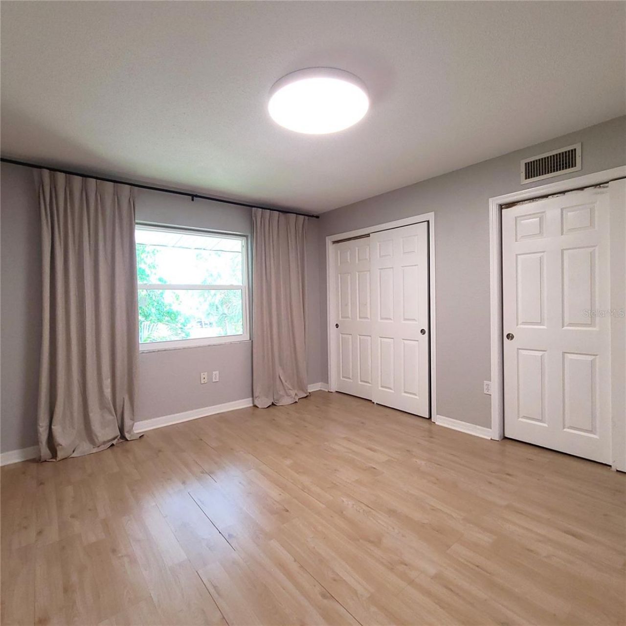 924 La Costa Circle, Unit 4, Sarasota, FL 34237 Photo
