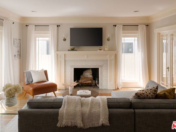 101 N Arden Boulevard , Los Angeles, CA 90004