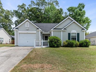 8766 Tigershark Avenue, North Charleston, SC 29406