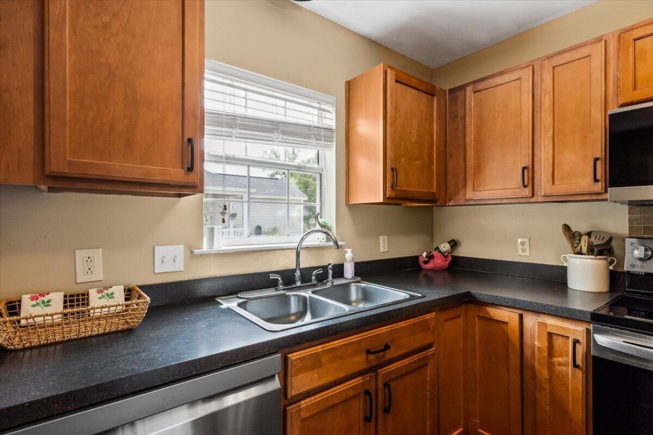 8766 Tigershark Avenue Photo 13