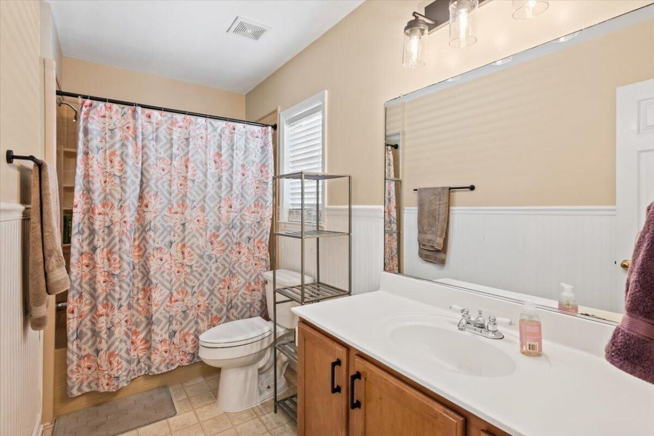 8766 Tigershark Avenue Photo 17