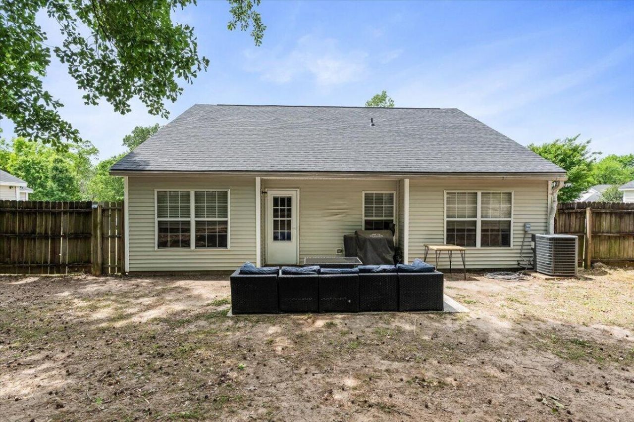 8766 Tigershark Avenue Photo 32