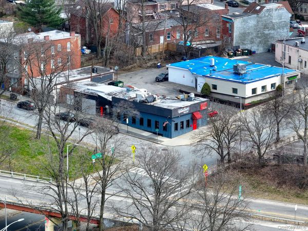 85 Main Street , Poughkeepsie, NY 12601