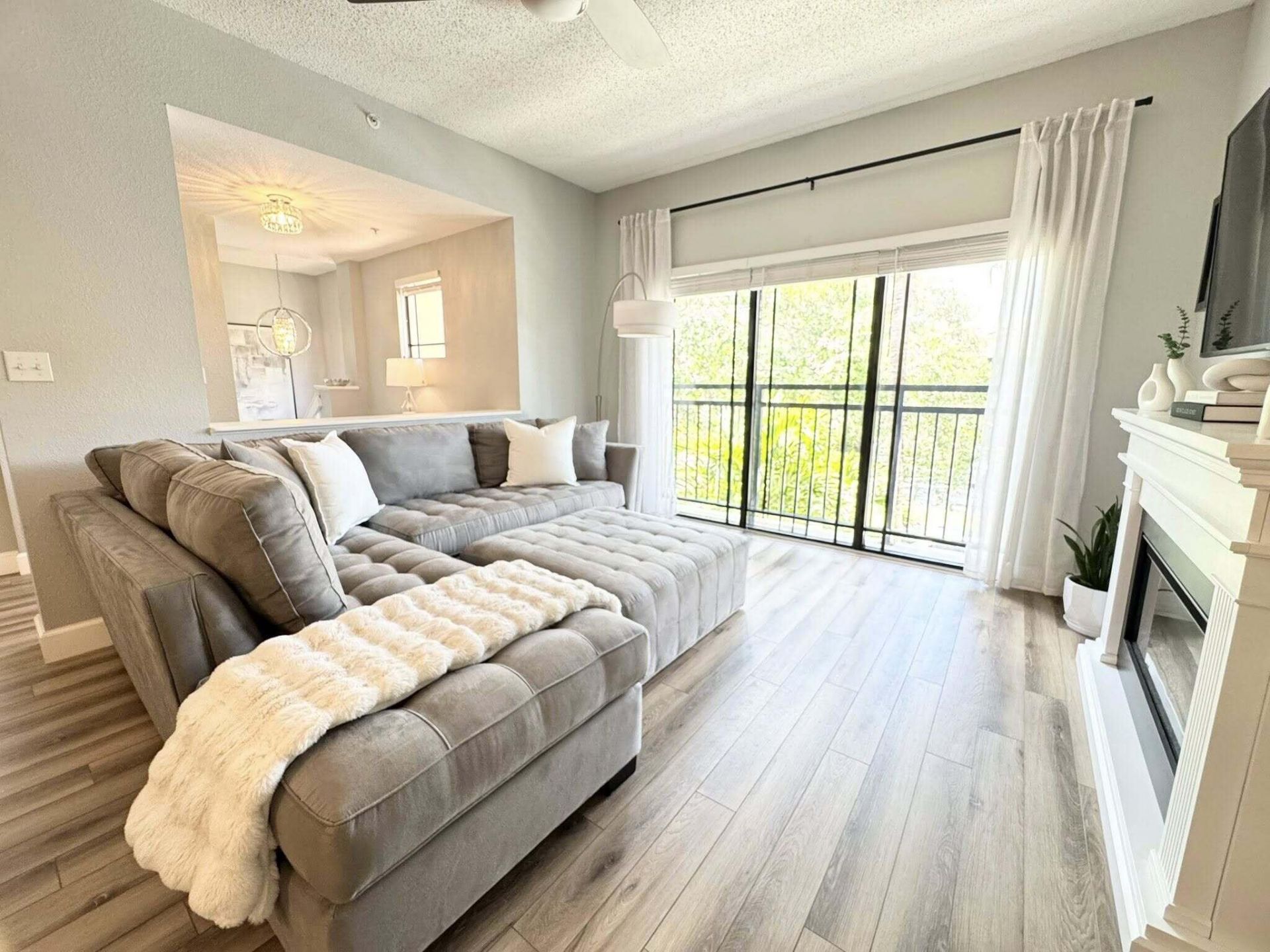 2808 Amalei Drive, Unit 110, Palm Beach Gardens, FL 33410 Photo