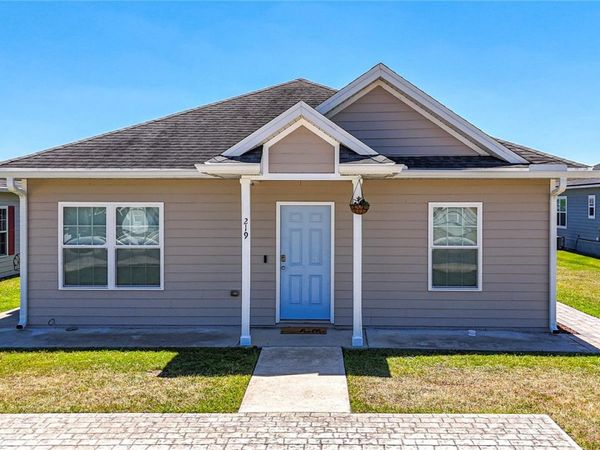 219 MESA STREET NW, LIVE OAK, FL 32064