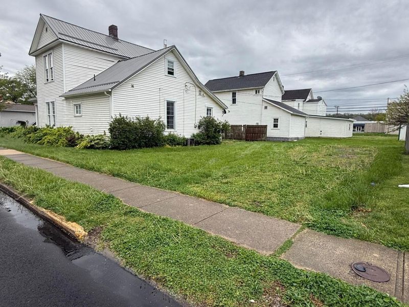 195 Furnace Street , Logan, OH 43138 Photo 2