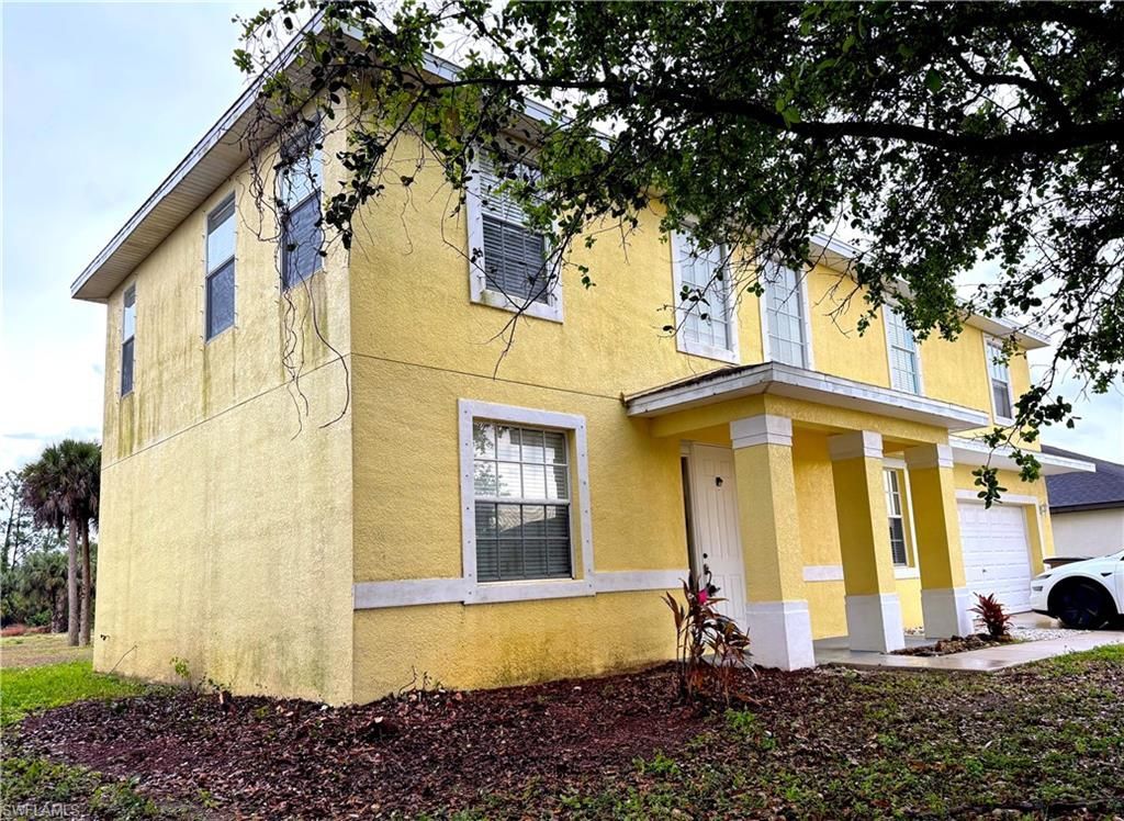 117 Shadow Lakes Dr , Lehigh Acres, FL 33974 Photo