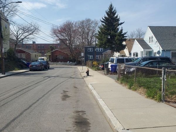 27 Halborn St, Boston, MA 02126