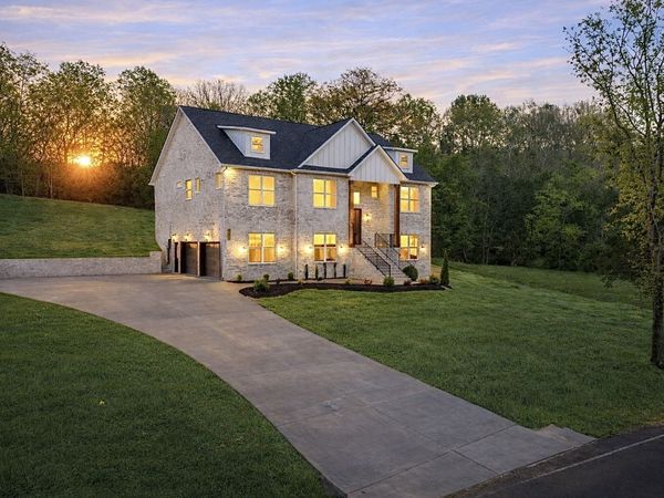 4751 Abednego Rd , Greenbrier, TN 37073