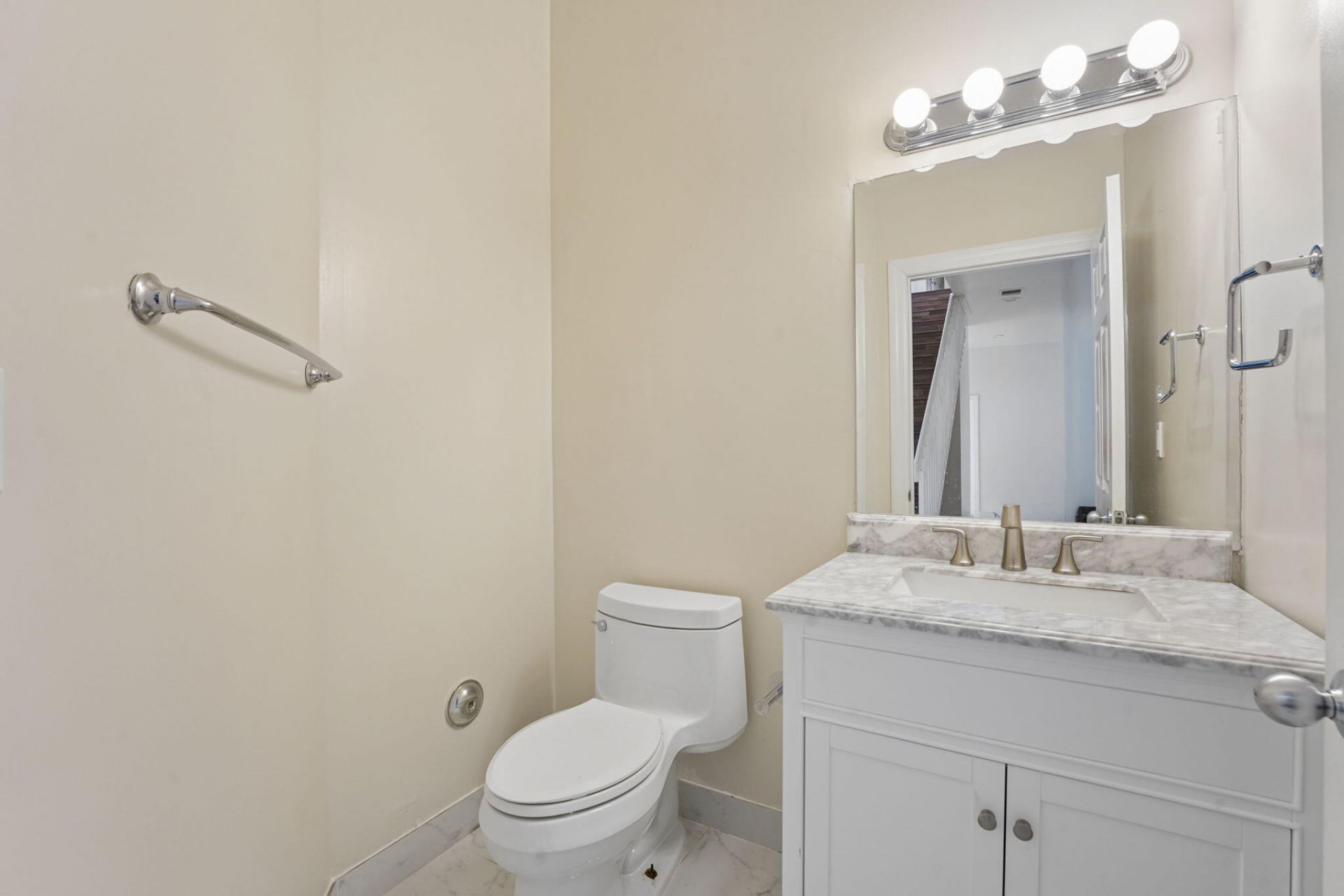 819 SW 7th Avenue, Fort Lauderdale, FL 33315 Photo