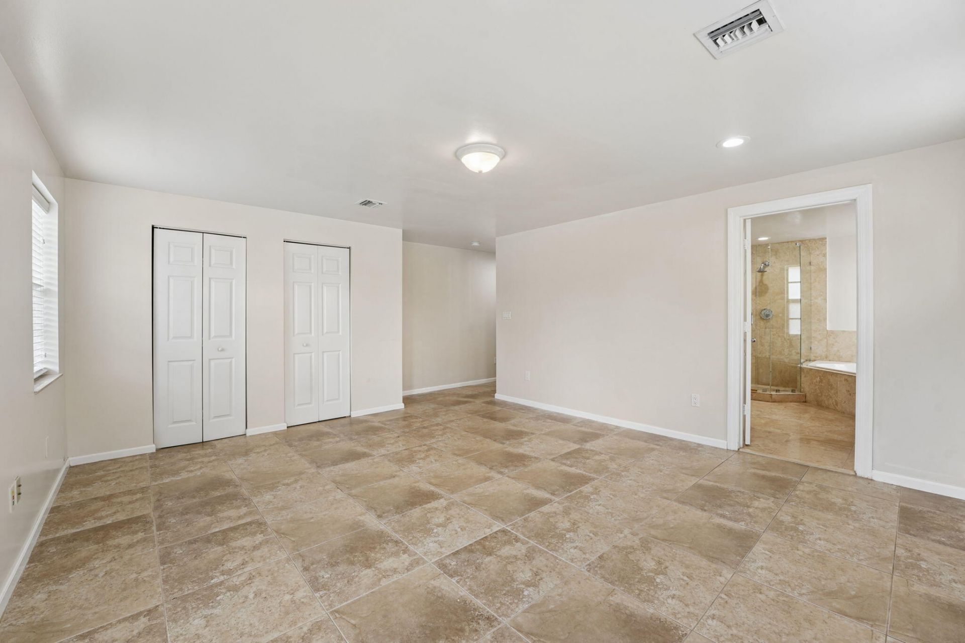 819 SW 7th Avenue, Fort Lauderdale, FL 33315 Photo