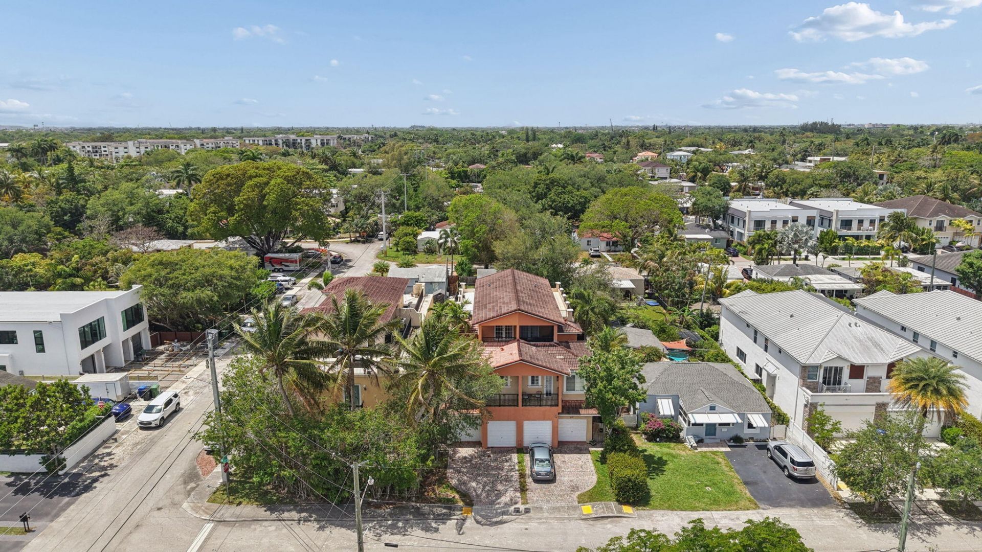 819 SW 7th Avenue, Fort Lauderdale, FL 33315 Photo
