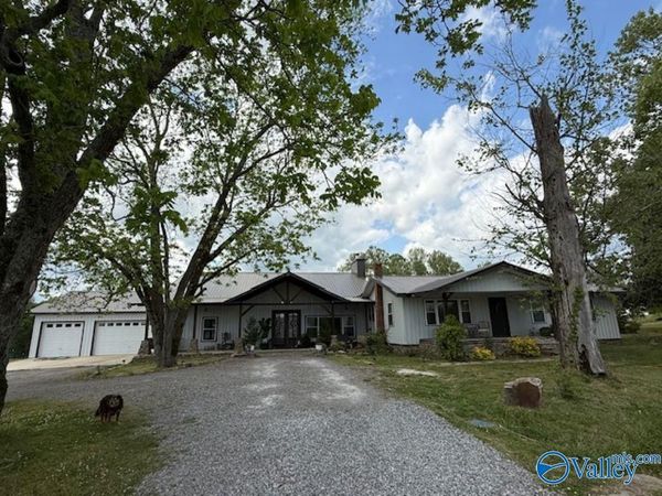 525 County Road 1240, Vinemont, AL 35179