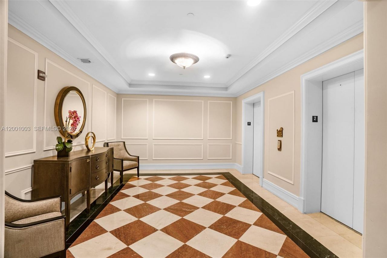 16102 Emerald Estates Dr , Unit 210, Weston, FL 33331 Photo