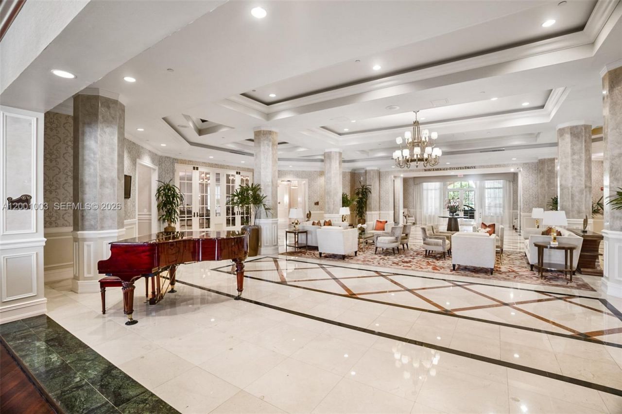 16102 Emerald Estates Dr , Unit 210, Weston, FL 33331 Photo