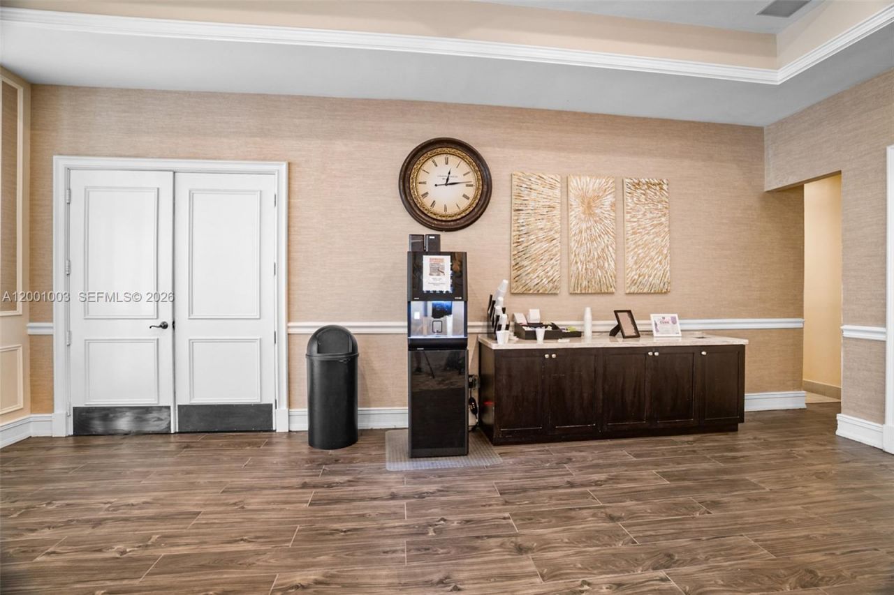 16102 Emerald Estates Dr , Unit 210, Weston, FL 33331 Photo