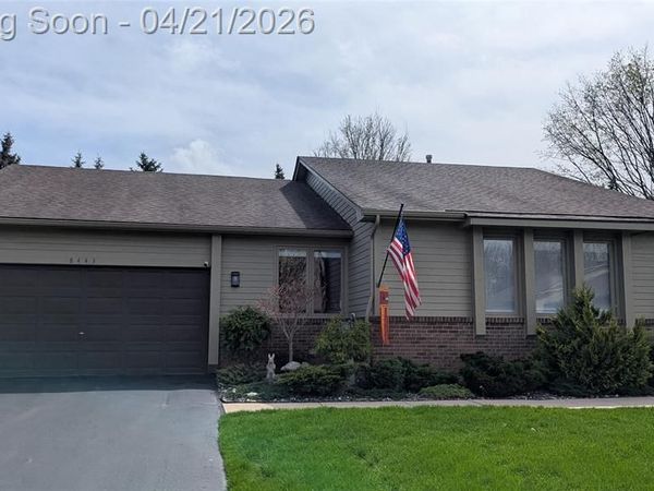 8443 Tara Lane, White Lake Twp, MI 48386