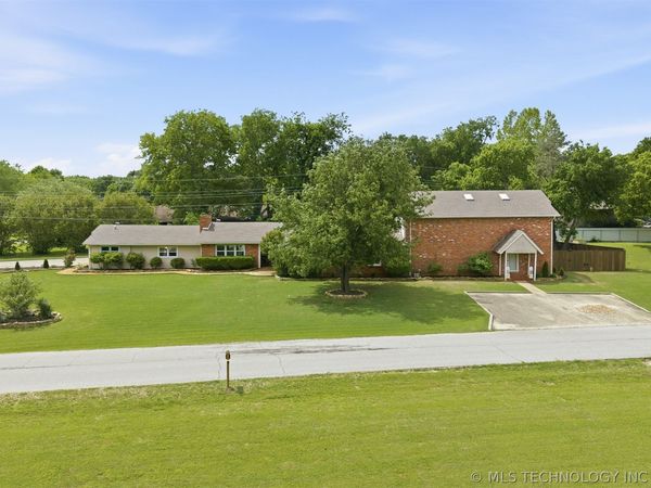 202 Meadow , Ardmore, OK 73401