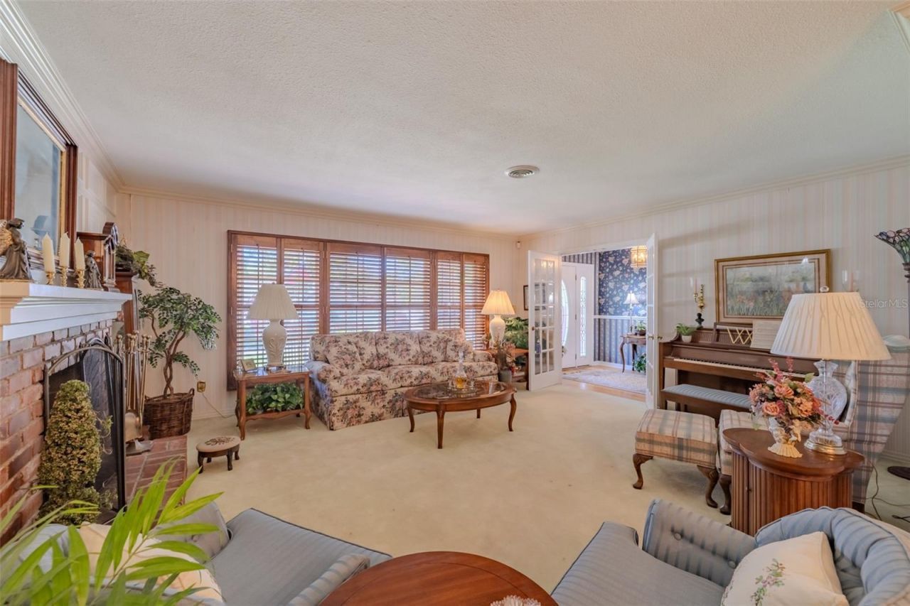 805 E Sylvan Drive, Brandon, FL 33510 Photo