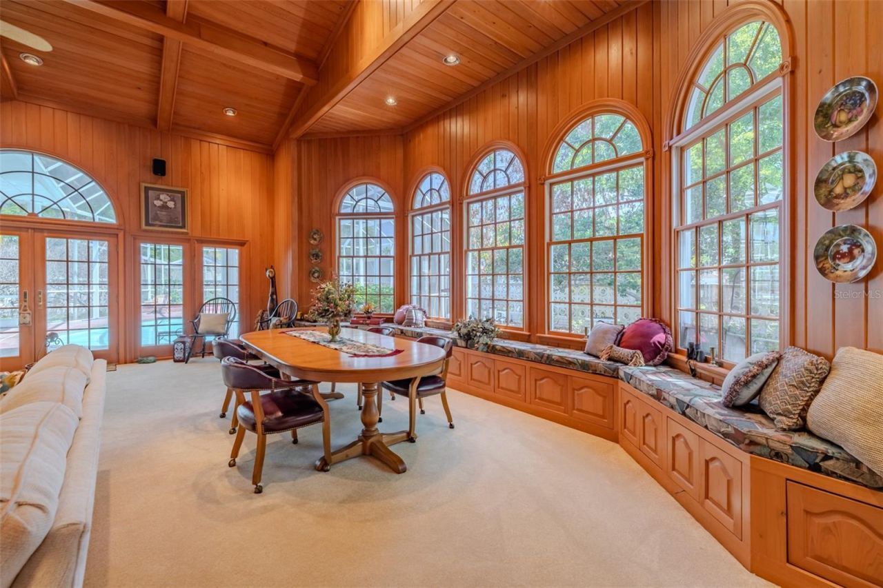 805 E Sylvan Drive, Brandon, FL 33510 Photo