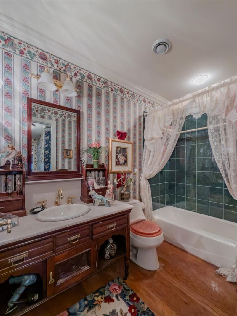 805 E Sylvan Drive, Brandon, FL 33510 Photo