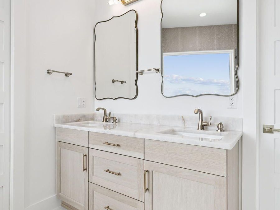 Property Image 105