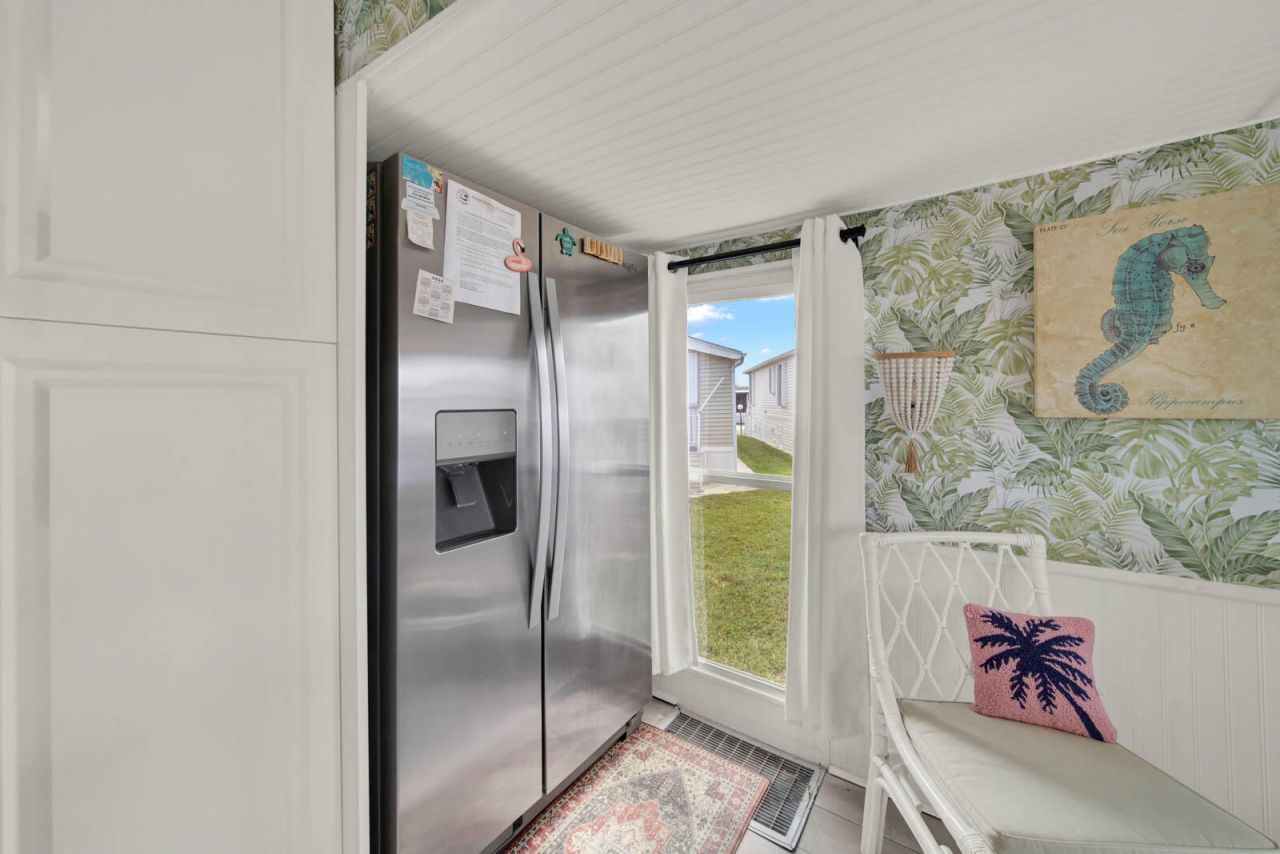 833 Nettles Boulevard, Jensen Beach, FL 34957 Photo