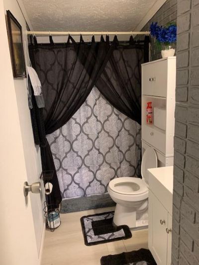 307 Glen Street Photo 16