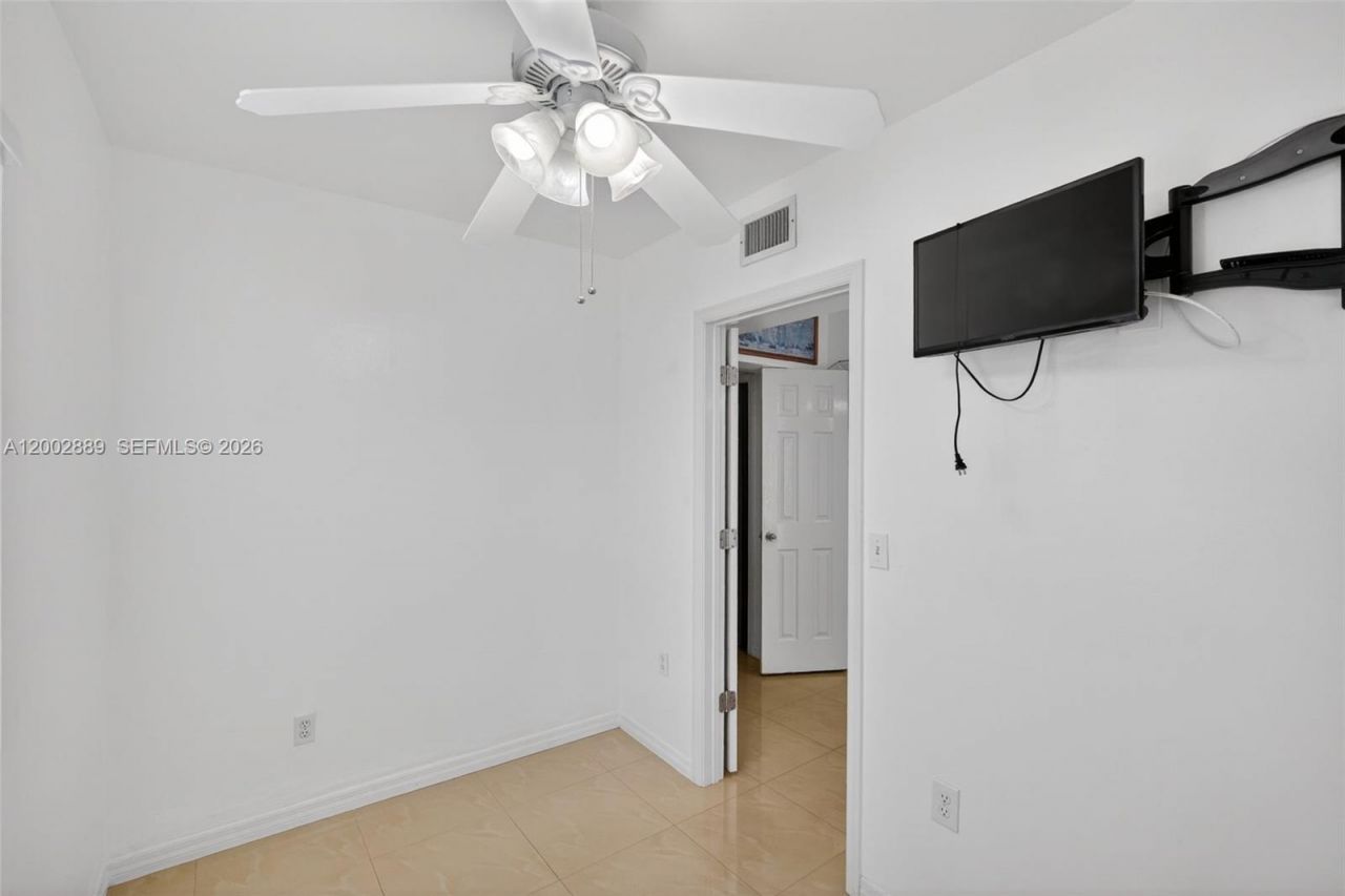 1130-1132 NW 34th Ave, Miami, FL 33125 Photo