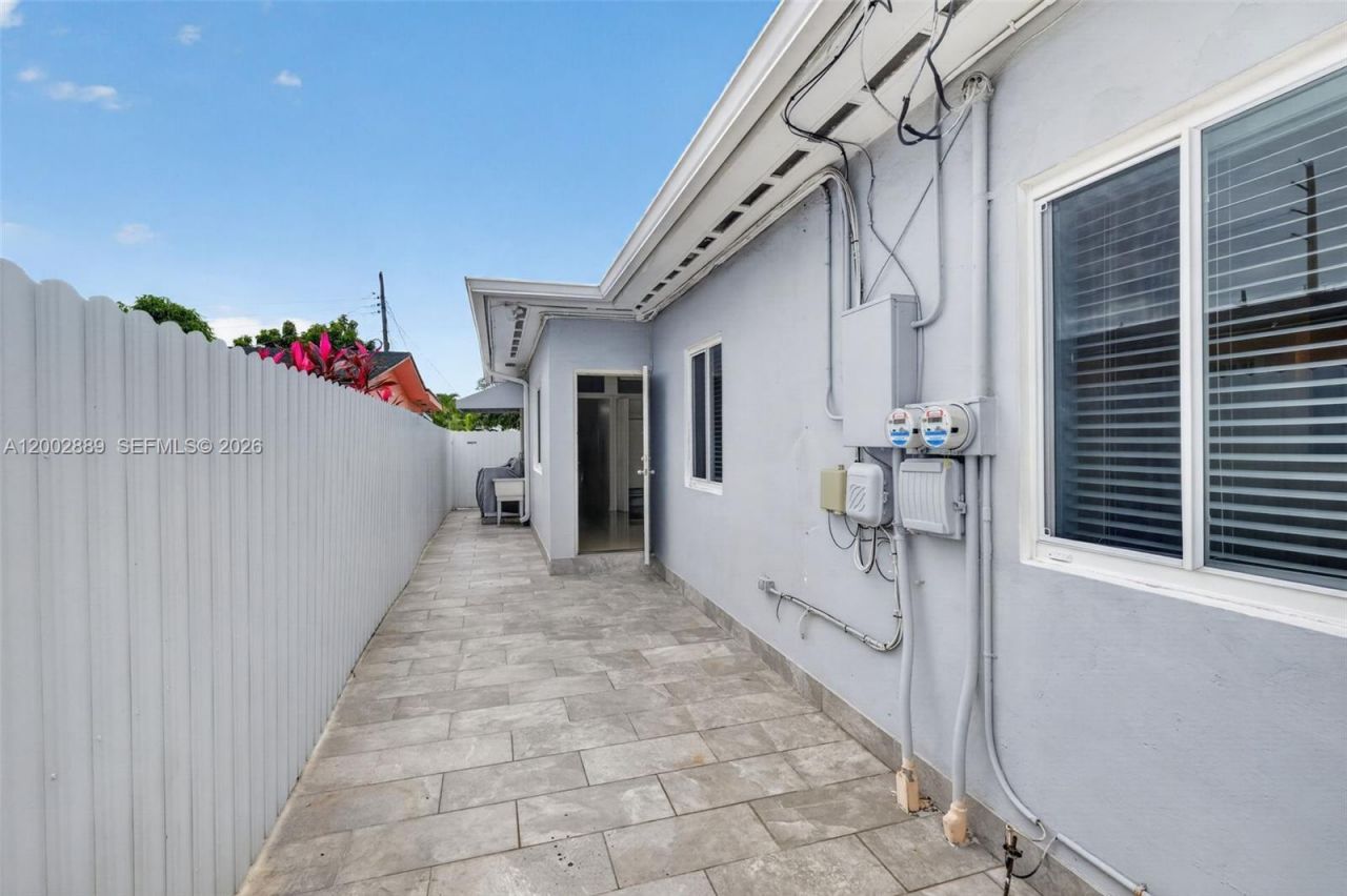 1130-1132 NW 34th Ave, Miami, FL 33125 Photo