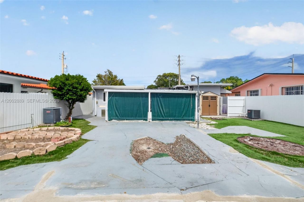 1130-1132 NW 34th Ave, Miami, FL 33125 Photo