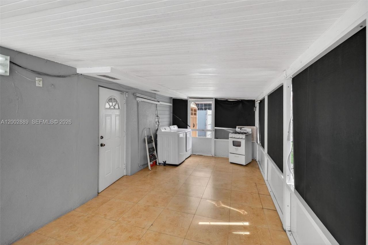 1130-1132 NW 34th Ave, Miami, FL 33125 Photo