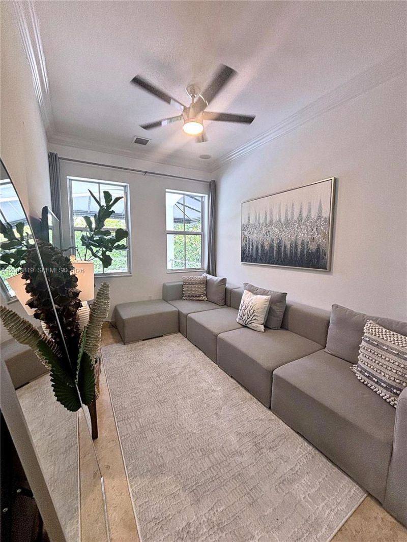 2143 N Bay Rd, Miami Beach, FL 33140 Photo