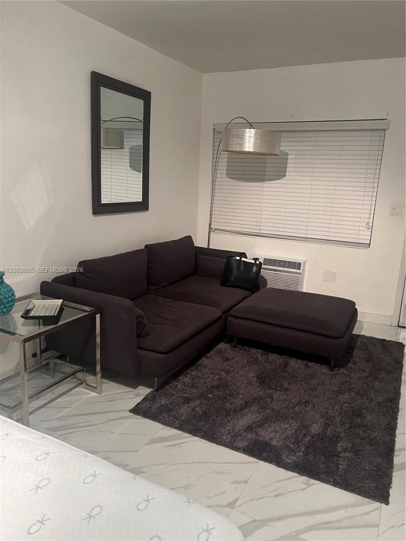 1611 West Ave , Unit 12, Miami Beach, FL 33139 Photo