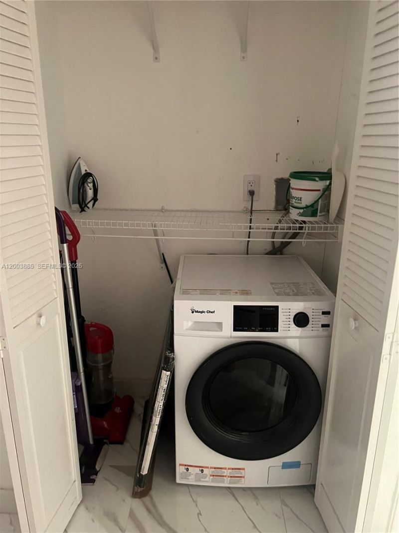 1611 West Ave , Unit 12, Miami Beach, FL 33139 Photo