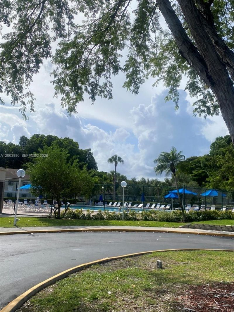 514 Gardens Dr , Unit 101, Pompano Beach, FL 33069 Photo