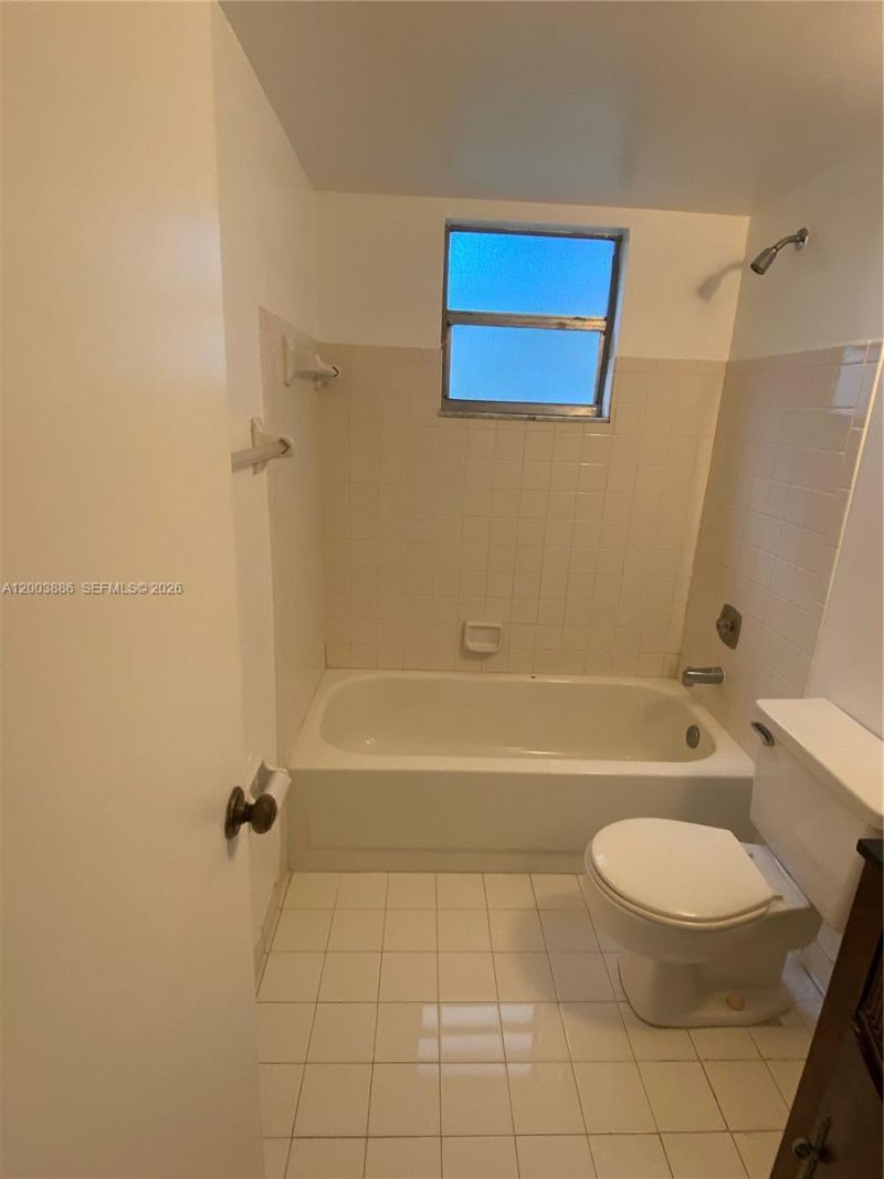 514 Gardens Dr , Unit 101, Pompano Beach, FL 33069 Photo