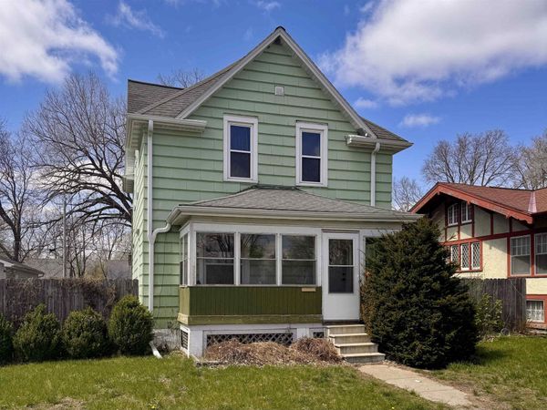1317 Logan Avenue, Waterloo, IA 50703