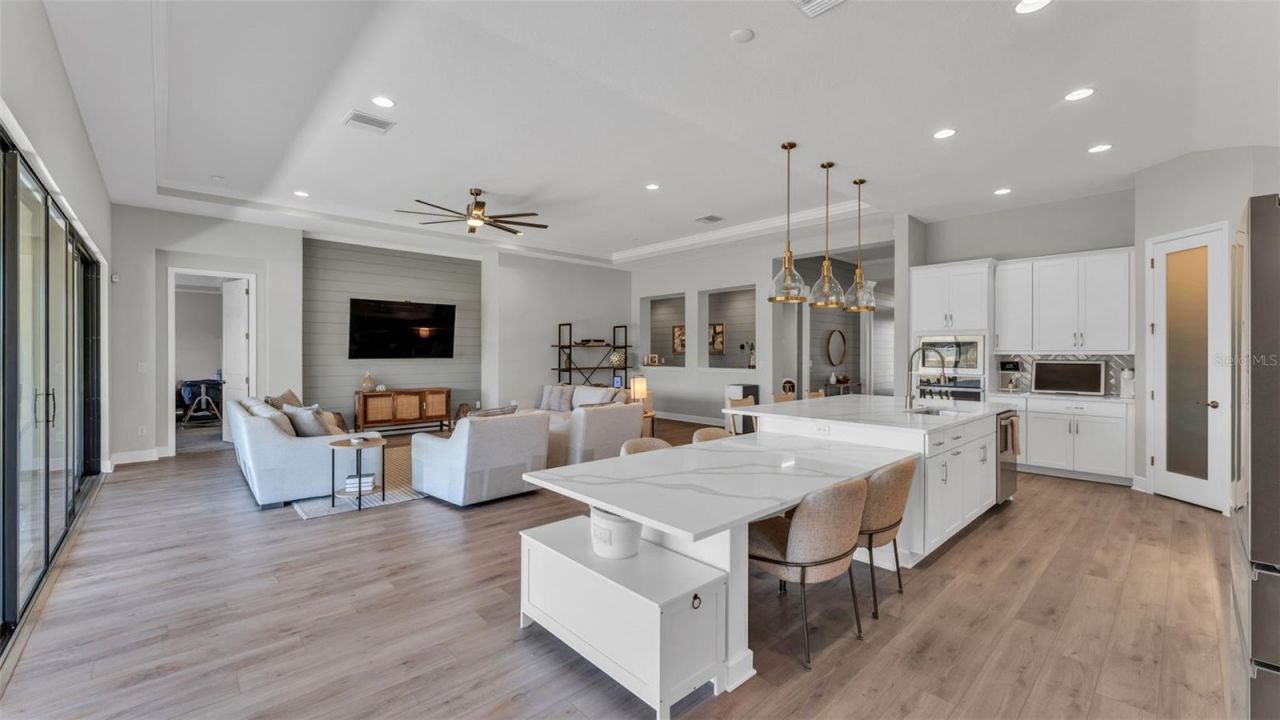 13112 Wellspring Drive, Lithia, FL 33547 Photo