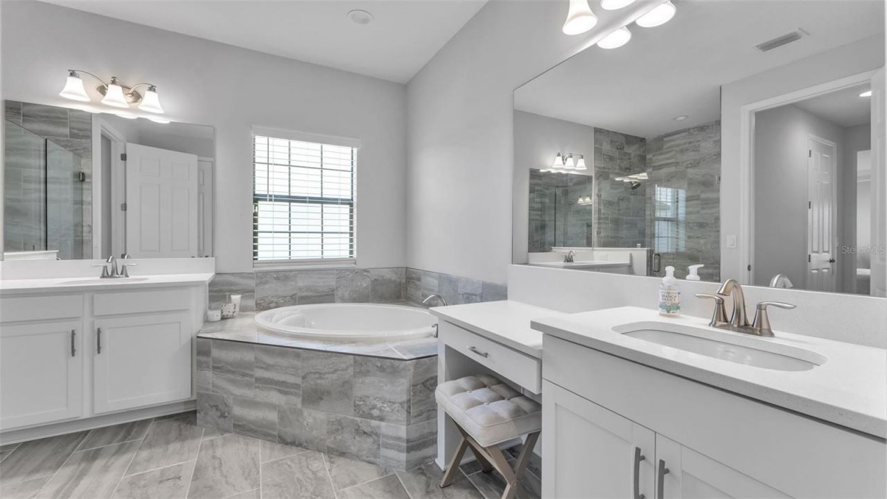 13112 Wellspring Drive, Lithia, FL 33547 Photo