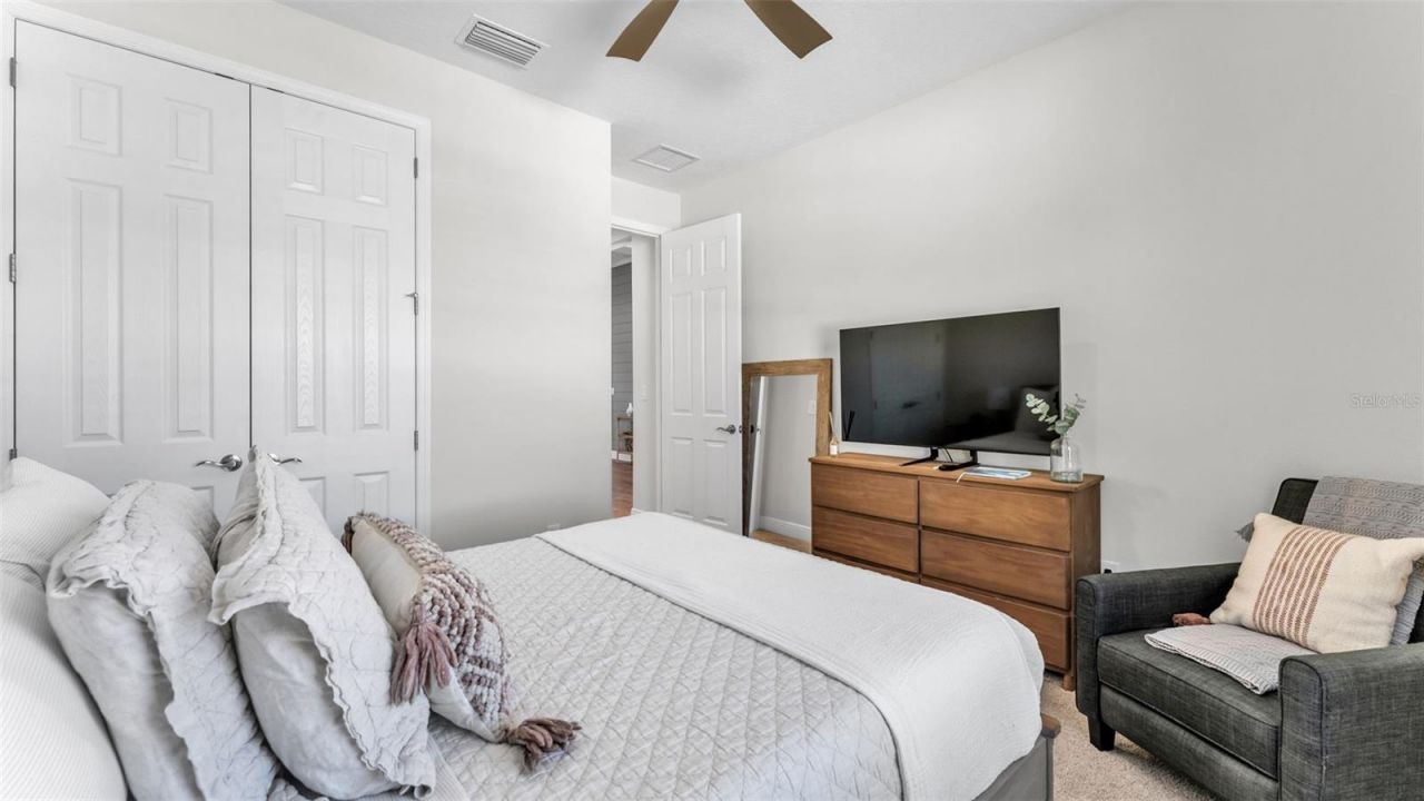 13112 Wellspring Drive, Lithia, FL 33547 Photo