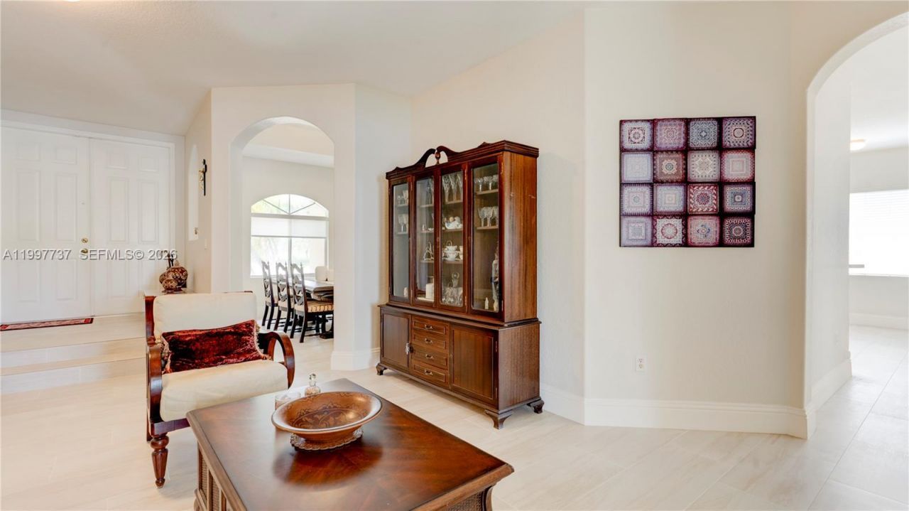 16252 SW 42nd Ter , Miami, FL 33185 Photo