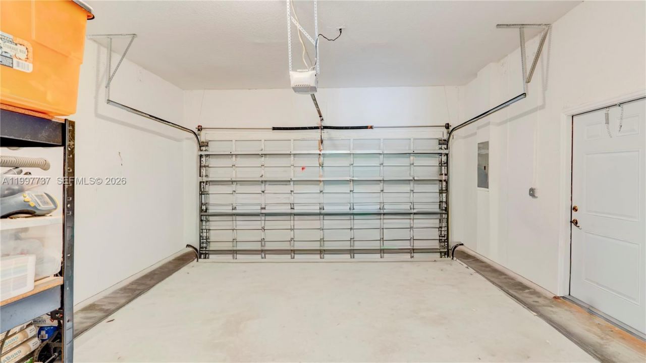 16252 SW 42nd Ter , Miami, FL 33185 Photo