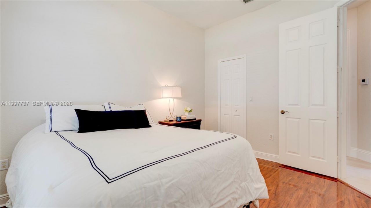 16252 SW 42nd Ter , Miami, FL 33185 Photo