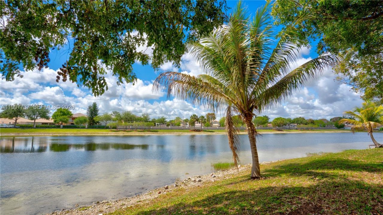 16252 SW 42nd Ter , Miami, FL 33185 Photo