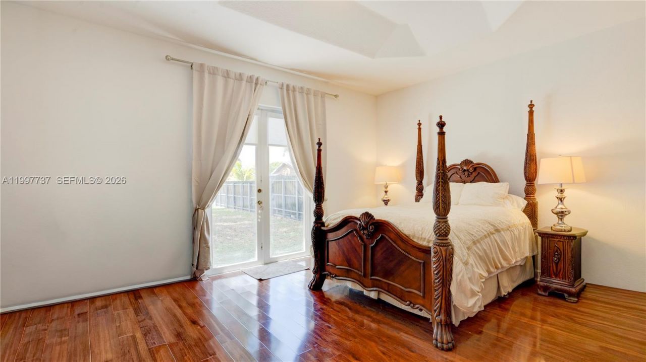 16252 SW 42nd Ter , Miami, FL 33185 Photo